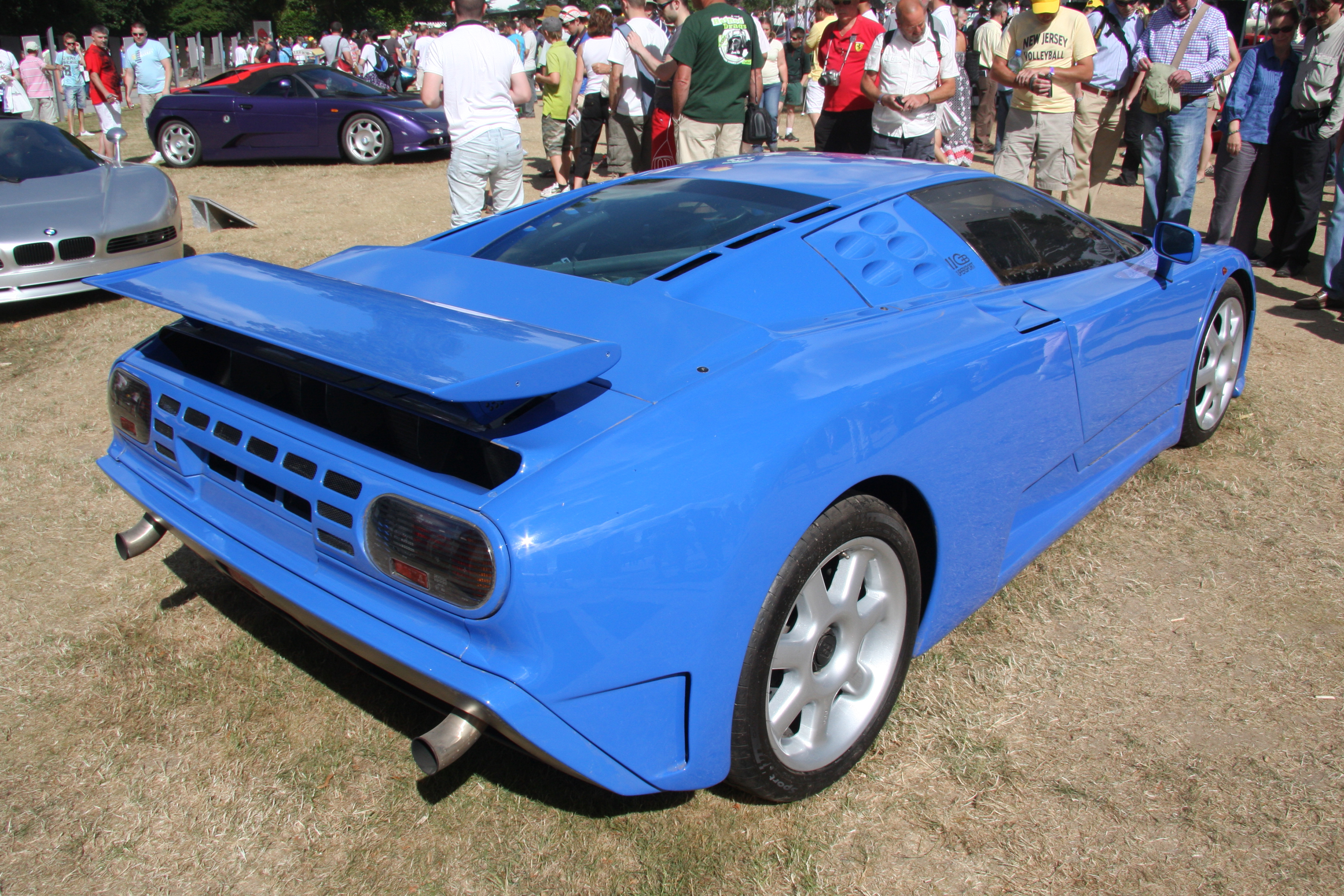 Тюнинг Bugatti EB110 Coupe 1992, фото тюнинга онлайн